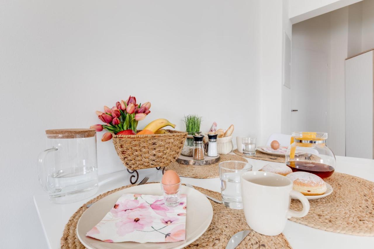 פראג Modern, Bright And Spacious Apartment מראה חיצוני תמונה
